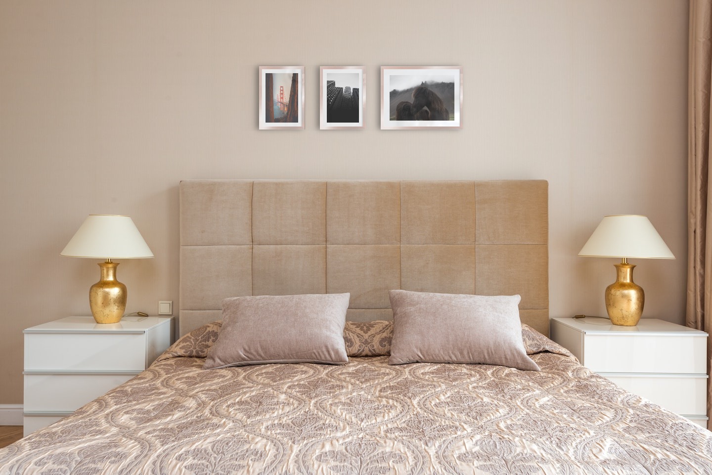 Gallery wall with picture frames in copper in sizes 21x30 and 30x40 with prints "Golden Gate Bridge", "High buildings" and "Icelandic horses"