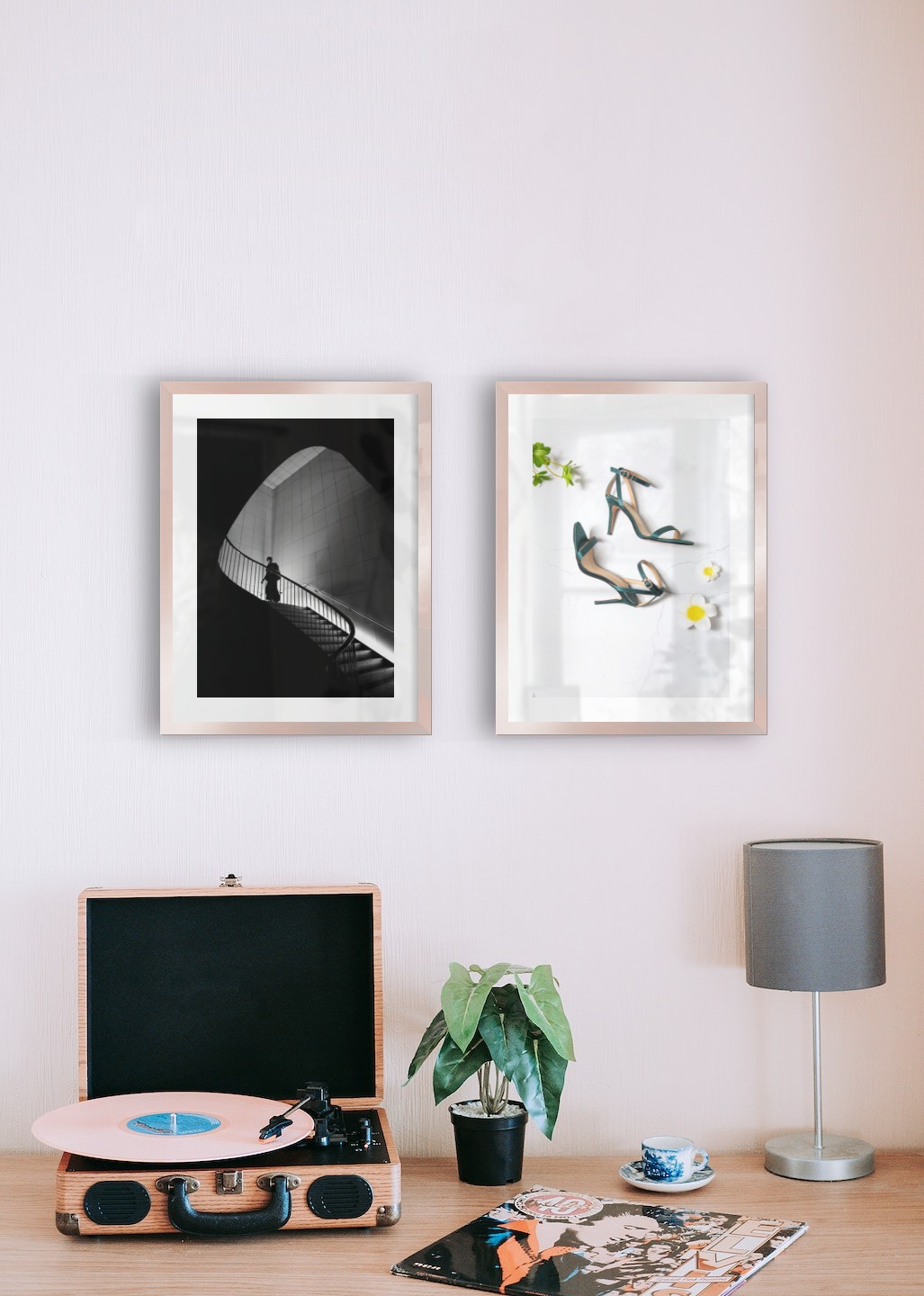 Gallery wall with picture frames in copper in sizes 30x40 with prints "Staircase" and "Heels"