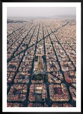 Gallery wall with picture frame in black in size 50x70 with print "Barcelona city center"