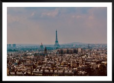 Gallery wall with picture frame in black in size 50x70 with print "Eifel Tower in Paris"