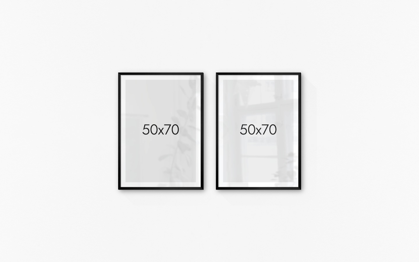 Gallery wall with picture frames in black in sizes 50x70