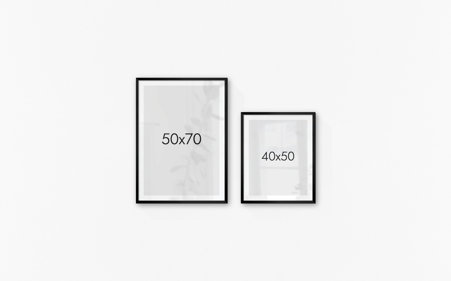 Gallery wall with picture frames in black in sizes 50x70 and 40x50