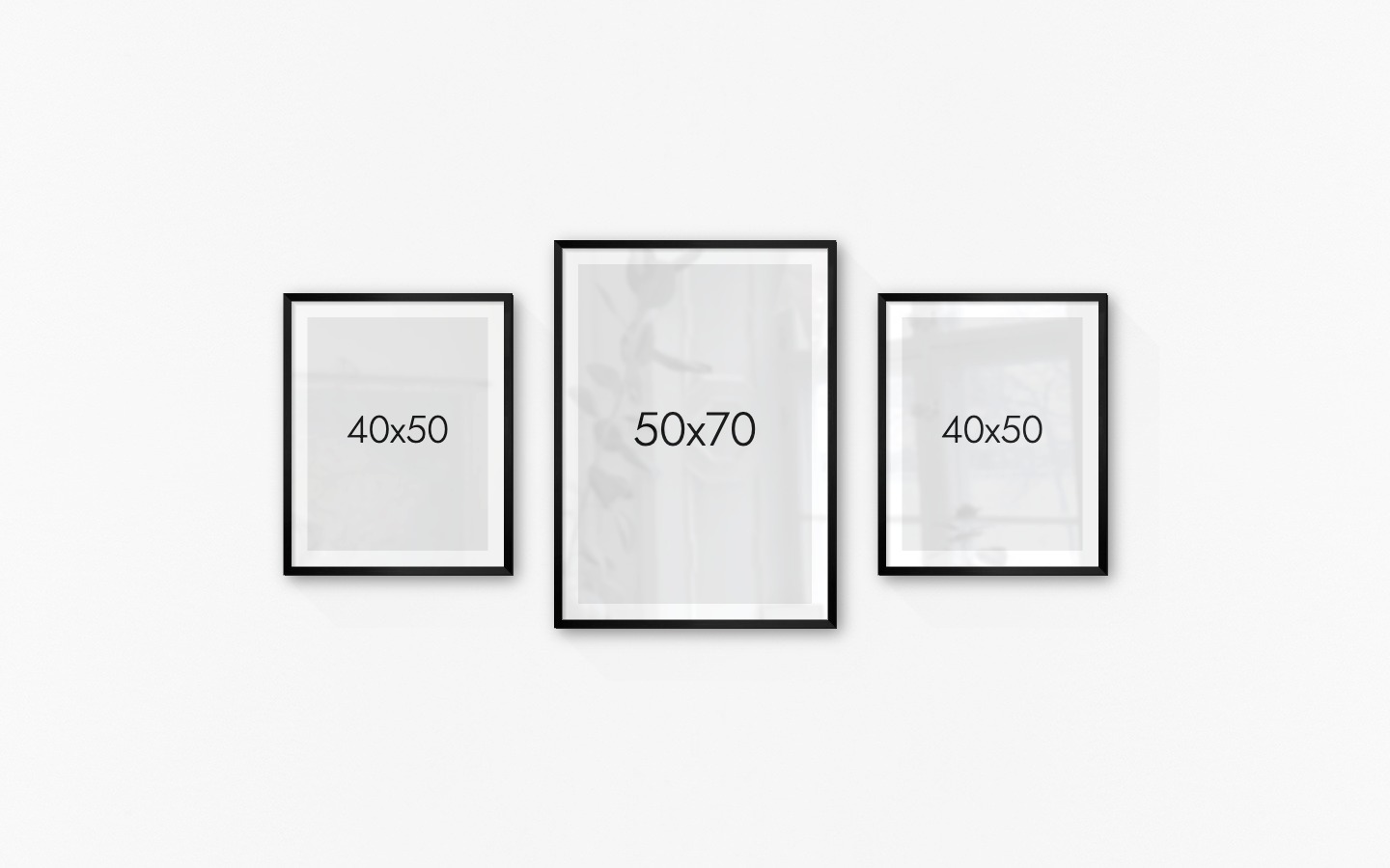 Gallery wall with picture frames in black in sizes 40x50 and 50x70
